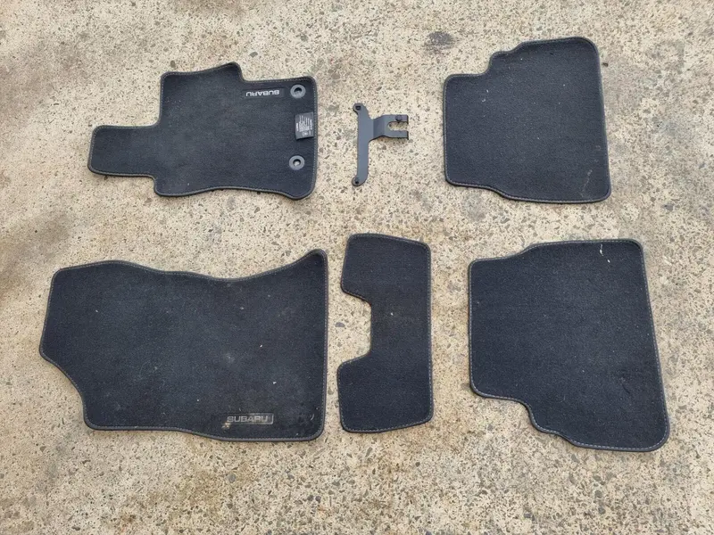Genuine Subaru Xv Gt 17 - 21 Factory Carpet Floor Mats Front Rear Set 5 Black 1