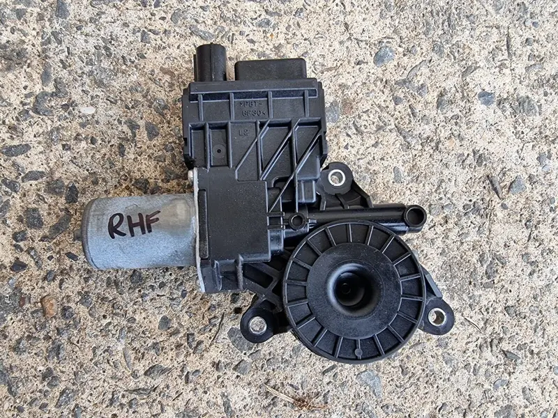 Genuine Subaru Xv Gt 17 - 21 Right Front Drivers Door Window Motor Regulator Rhf 1