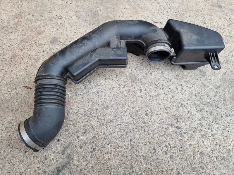 Genuine Subaru Xv Gt 2017 - 21 Fb20 Cold Air Intake Plenum Chamber Pipe Hose 1