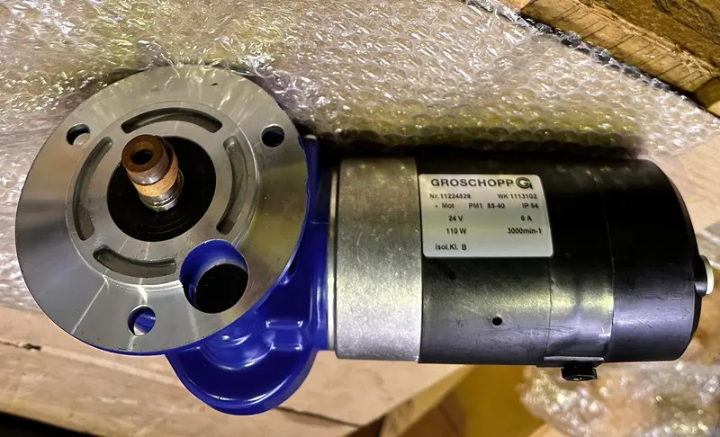 Groschopp Nr.11224529 Wk 1113102 Right Angle Planetary Gear Motor Type Z20 Pm186-40 1