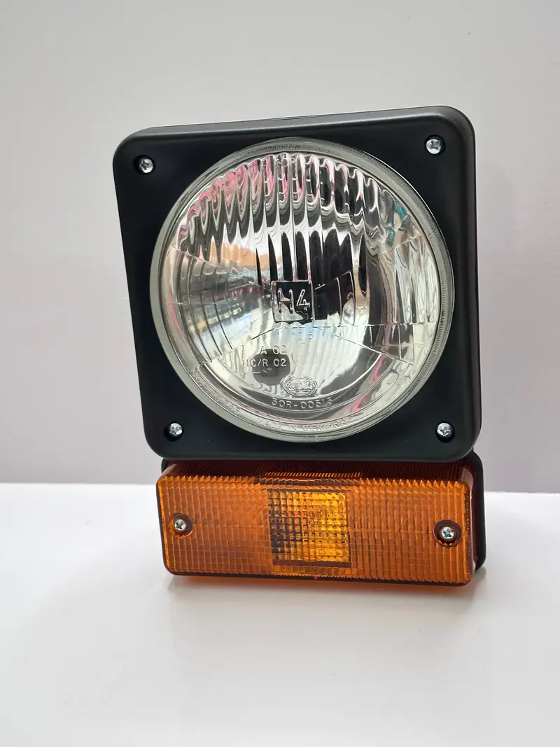 Hella 1001 Combination Headlamp/Turn Signal Assembly 1
