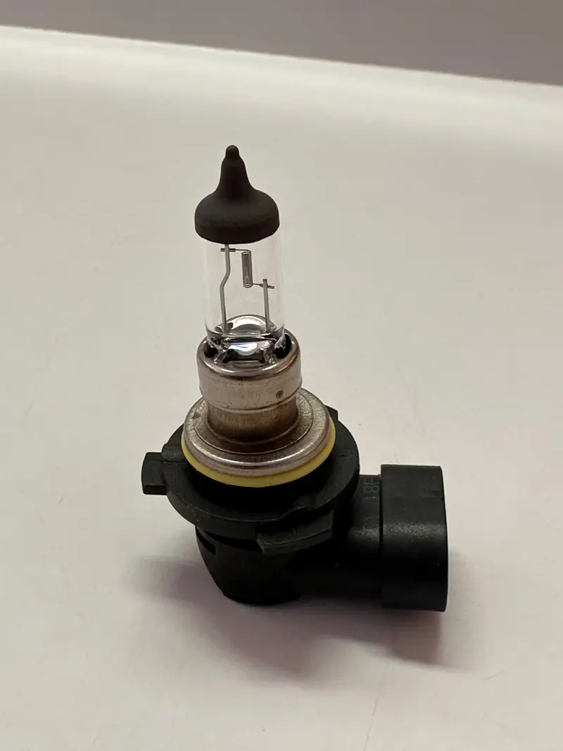 Hella 8Gh 005 636-123 Hb4 12V 55W Headlight Globe Cc1255 1