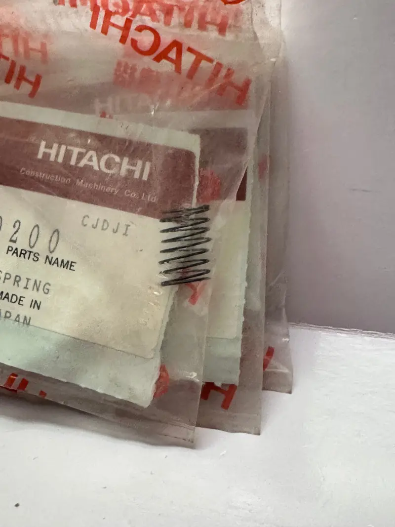 Hitachi H1521160200 Priming Pump Spring 2