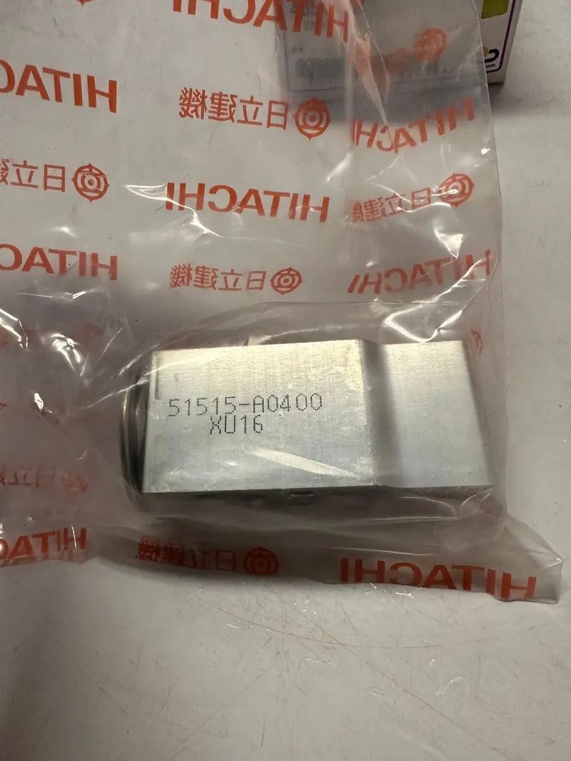 Hitachi Valve 4654672 Block Type Expansion Valve 1