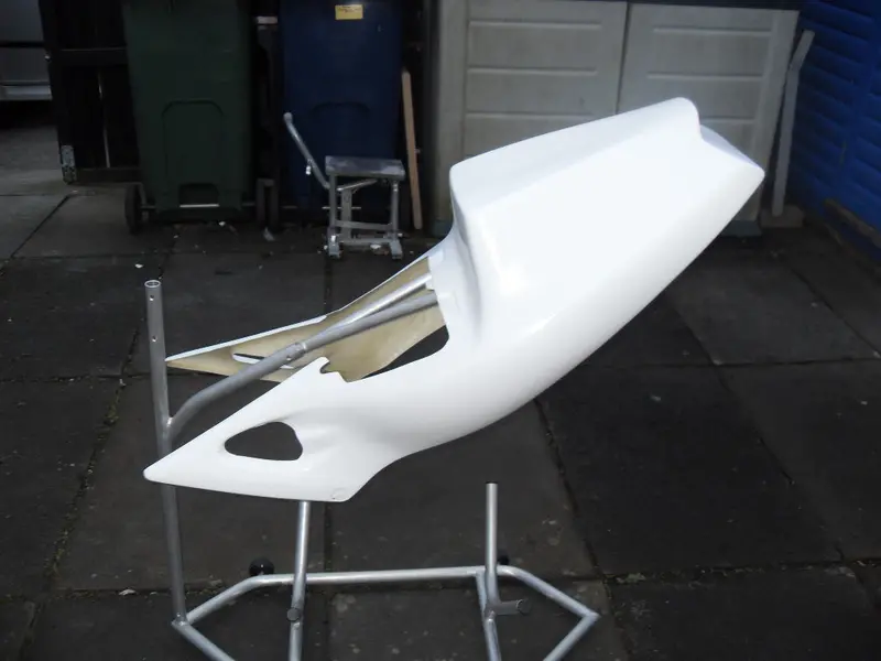 Honda Rvf400 Race Seat 1