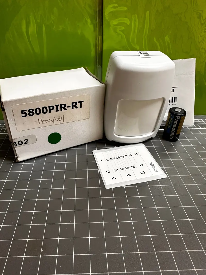 Honeywell 5800Pir-Rt Wireless Motion Detector 1
