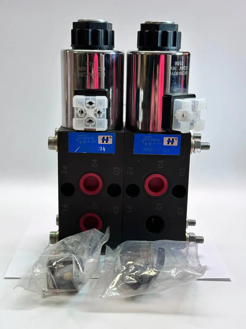 Hye6212-D24 Stackable 1/2" Bspp 6 Port Selector Valves 1