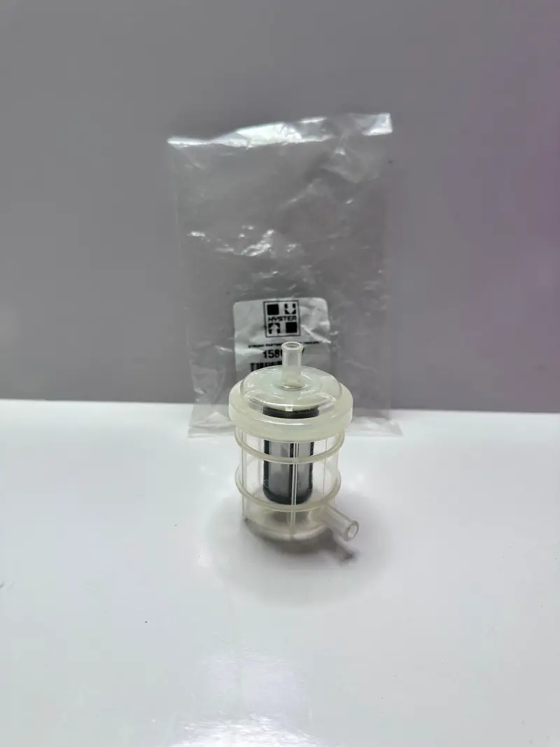 Hyster 1586457 Fuel Filter - Inline 1