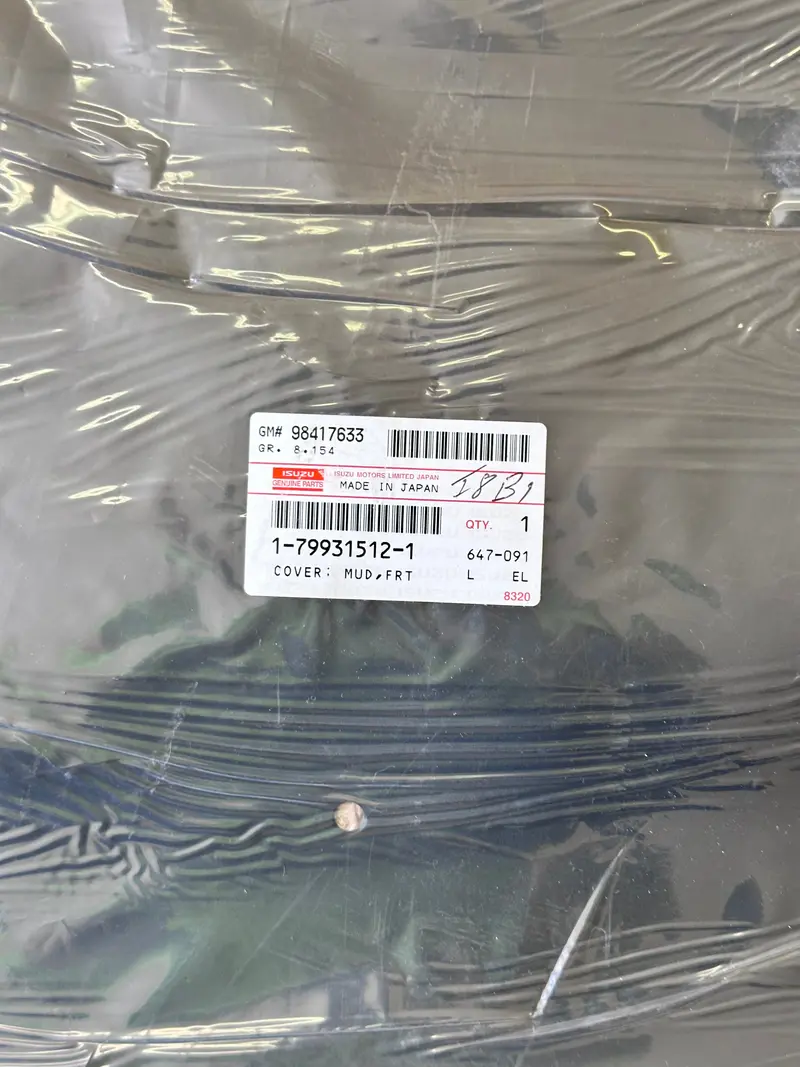 Isuzu 1799315121 Cover, Mud Front - 98417633 2