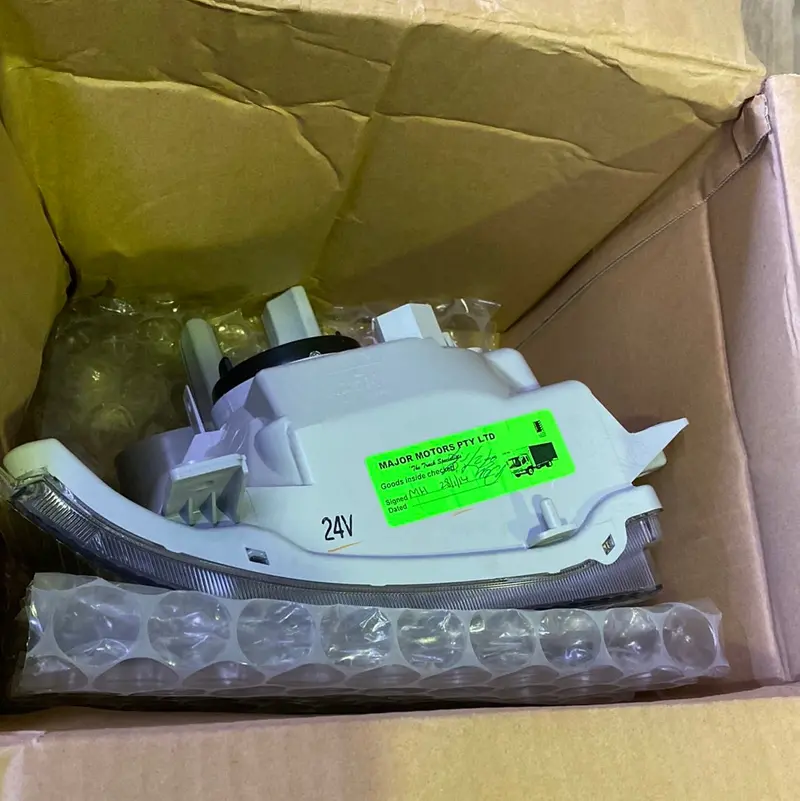 Isuzu 8-98225640-0 Head Lamp 1