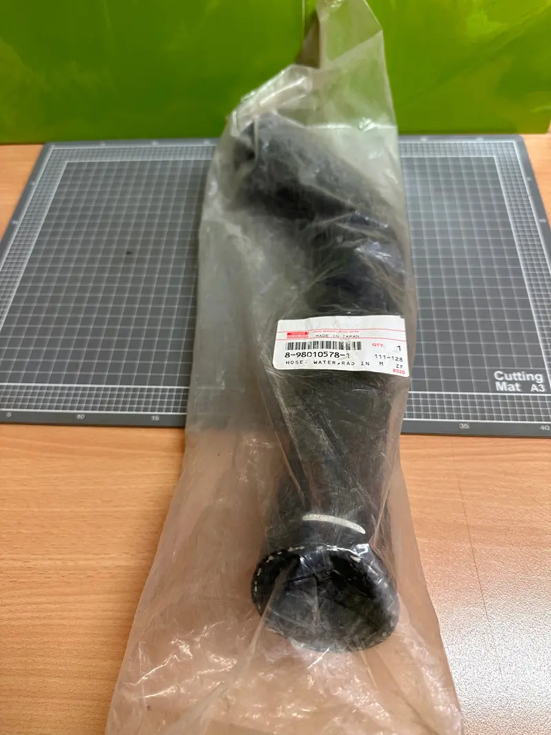Isuzu 8-998010578-1 Hose, Water, Rad, Inl 1