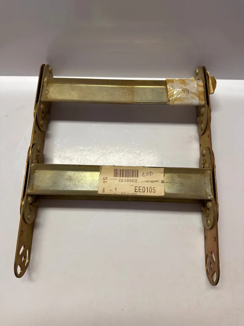 Jlg 7016502 Track Repair Section 1