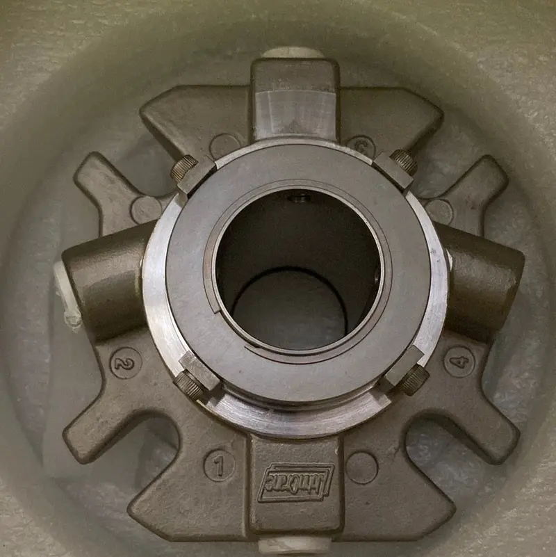 John Crane Single Cartridge Mechanical Seal 5610Q 1