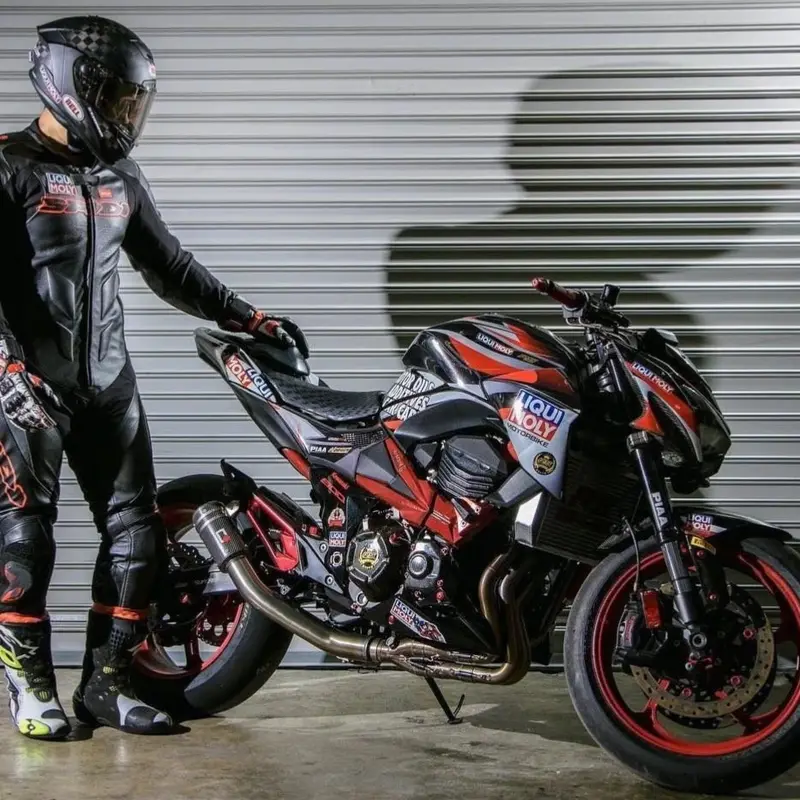 Kawasaki Z800 Racefit Black Edition 2