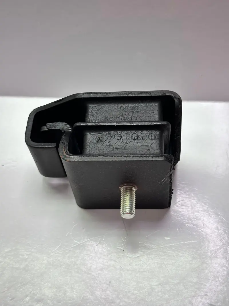 Komatsu 20S-01-71311 Cushion, Rubber 1