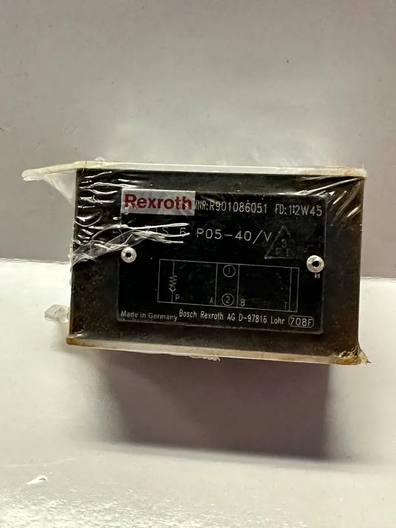 Komatsu Non-Return Valve 49007940 1
