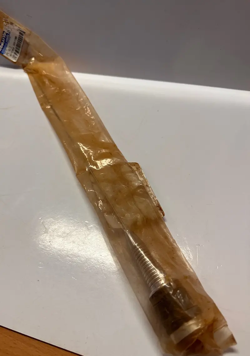 Komatsu Pc1692 Orbcomm Antenna 1