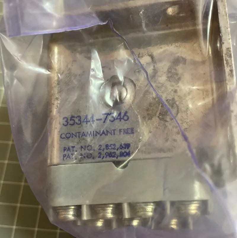 Leach Corp 901352C1 / 9274-6205 Electromagnetic Relay 1