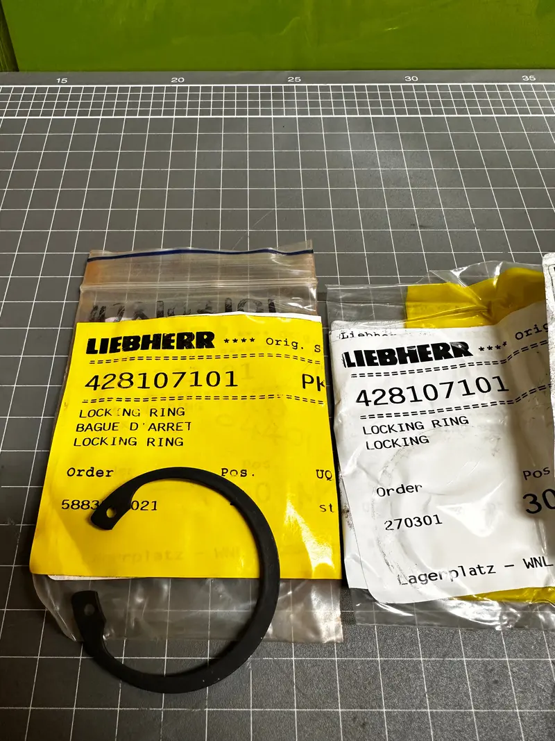 Liebherr 428107101 Locking Ring 1