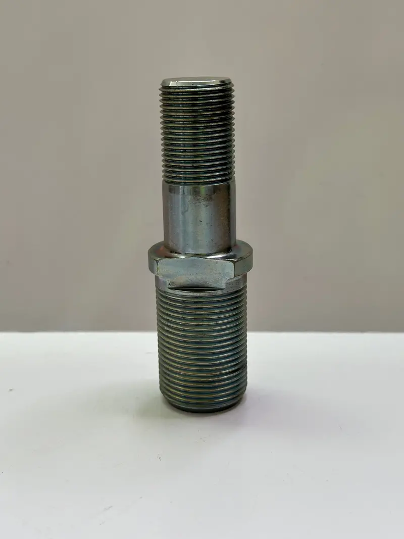 Mack 18Ax899 Genuine Truck Wheel Stud (1"-14Ns/1-5/16"-12Nx4-9/16") 1