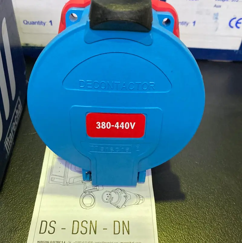 Marechal 6164013 Decontactor Socket Outlet, Dsn6, 3P+E 63A 440V - Poly Blue 2