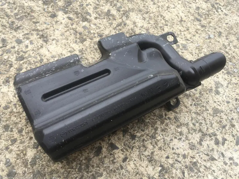 Mazda 3 Sedan Hatch 2013 17 Cold Air Intake Canister Box Airintake Sp25 Bm Gt 1