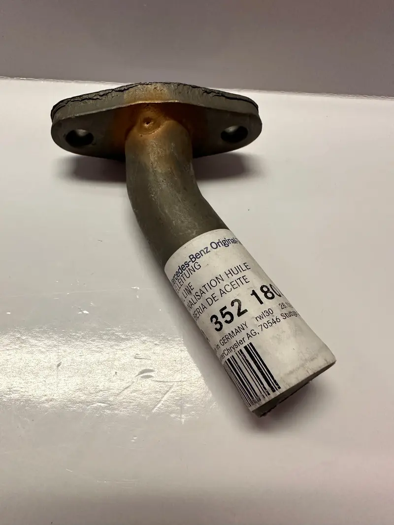 Mercedes-Benz A3521804922 Oil Line 1