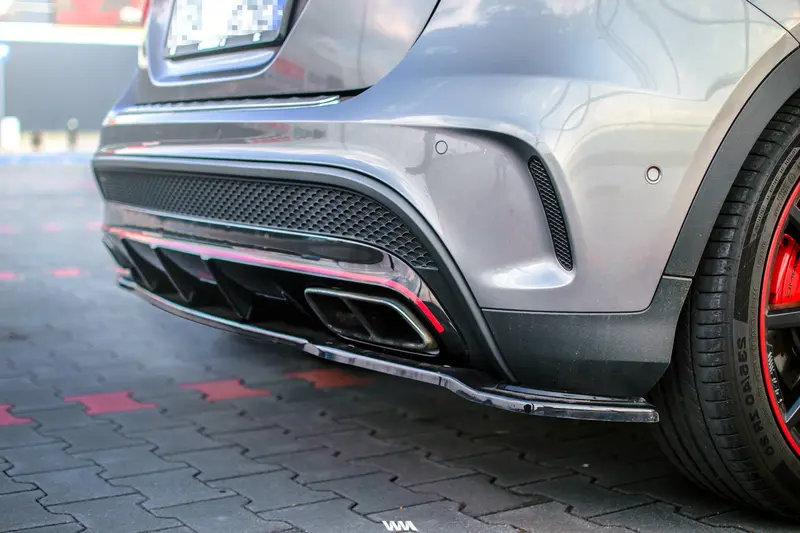 Mercedes-Benz Gla 45 Amg Suv (X156) Preface Rear Splitter (Without Vertical Bars) 1