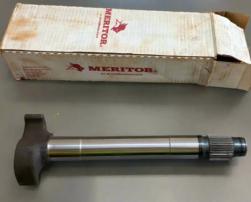Meritor 2210W7537 Camshaft / Lh 1