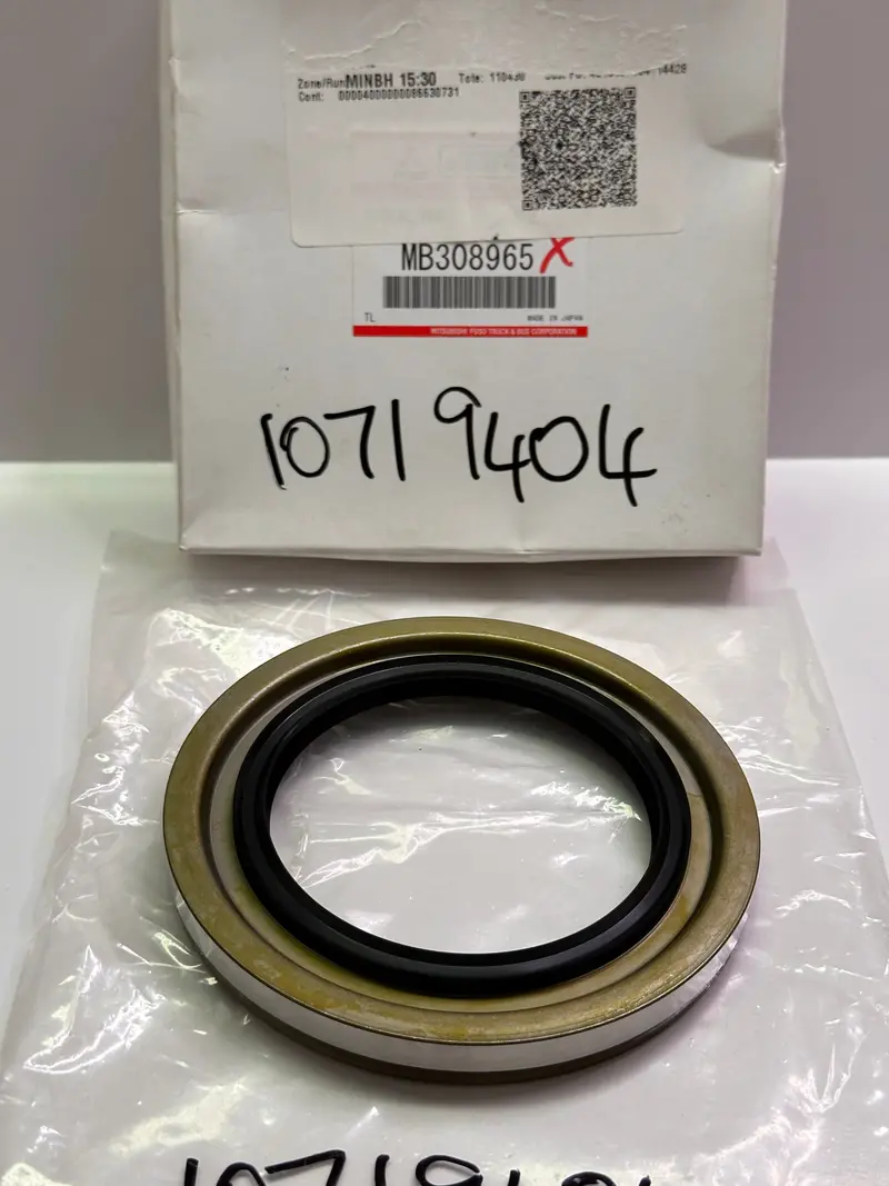 Mitsubishi Mb308965 Inner Rear Hub Oil Seal 1