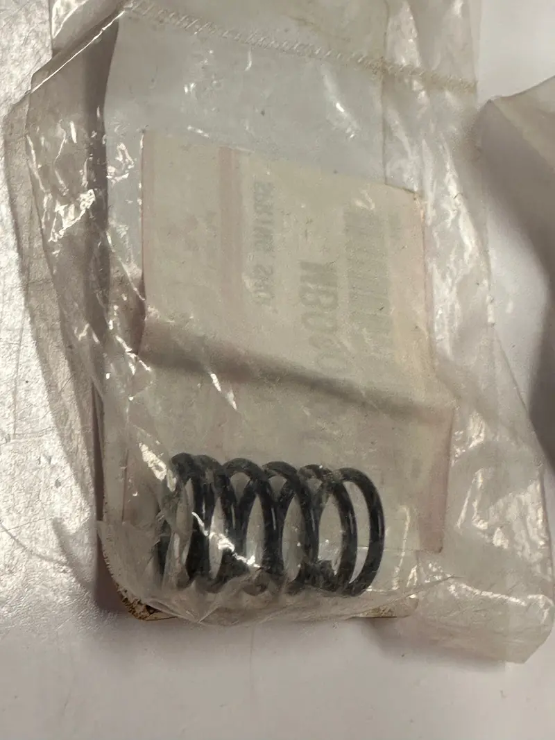 Mitsubishi Mitsubishi Fuso Spring, Shoe Mb060594 1