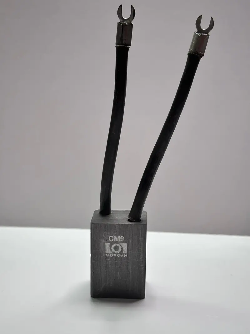 Morgan Cm9 Carbon Brush 40Mm X 25Mm 1