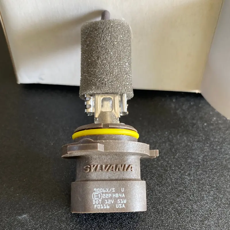 Narva 48022 9006X/S 12V 51W Hb4a Headlight Globe 1