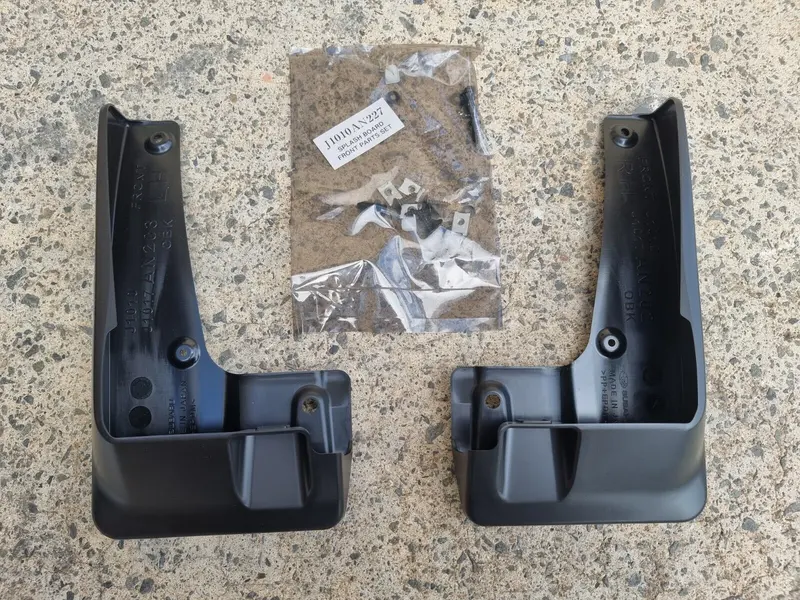 New Genuine Subaru Outback My2020 + Rear Stone Splash Mud Guards Flaps Pair Set 1