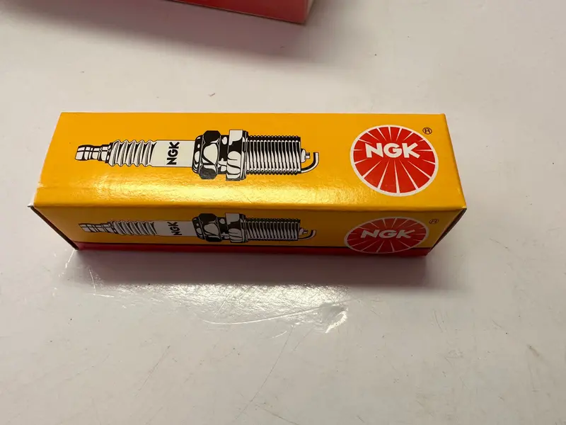 Ngk Bkr5kb-11 Standard Spark Plug, Box Of 10 3967 1