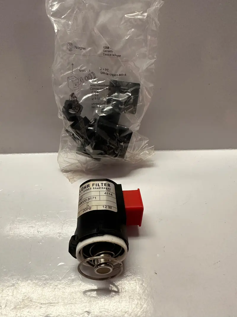 Norgren/Luhr Solenoid Valve Coil D-31653 24Vdc 8298000-8171 1