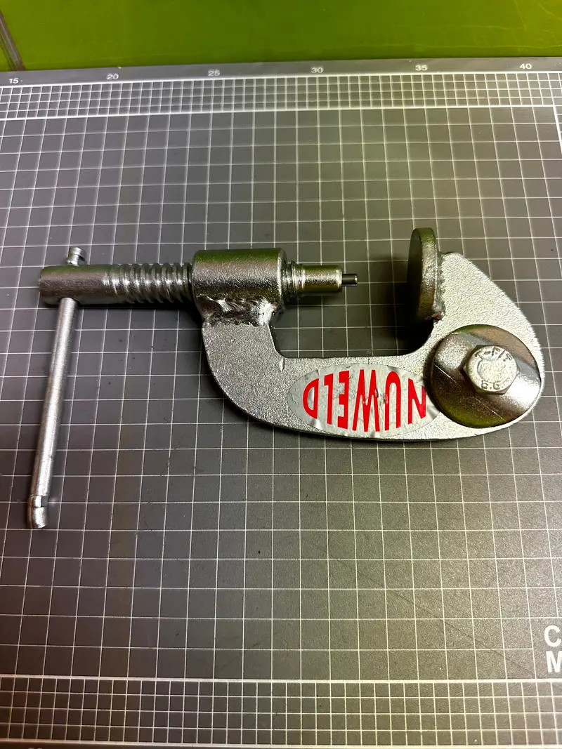 Nuweld 500A Hd Welders Earth Clamp 1