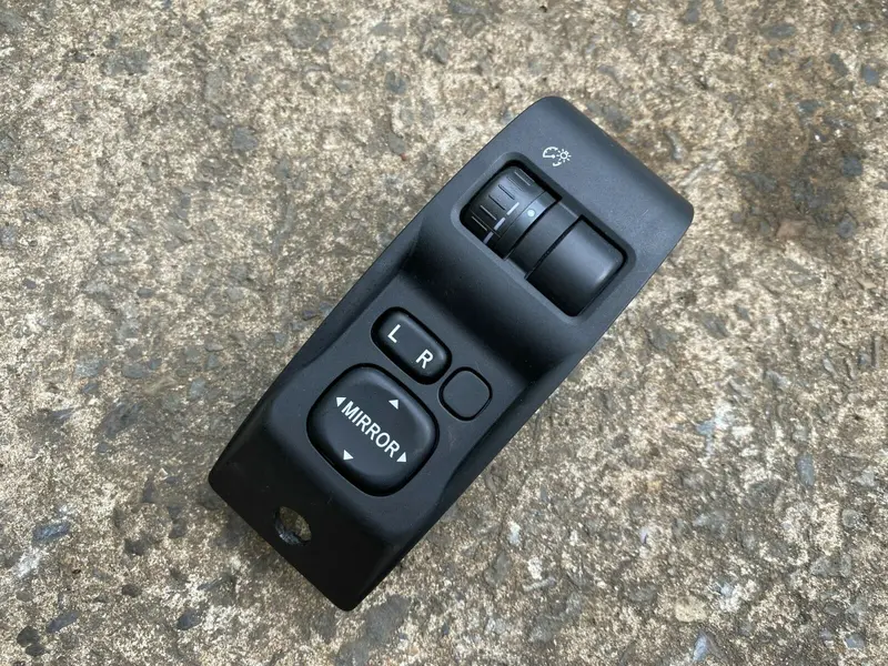 Oem Subaru Forester 2008 - 12 Sh Right Side Electric Mirror Control Switch Sti 1