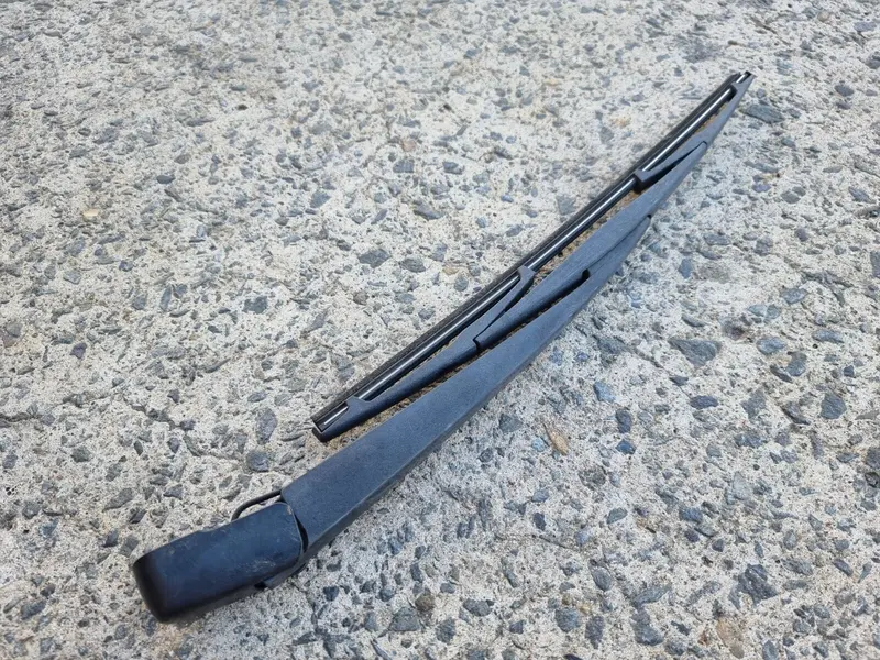 Oem Subaru Forester 2008 - 2012 Sh Windscreen Wiper Rear Hatch Tailgate Arm Blade (Copy) 1