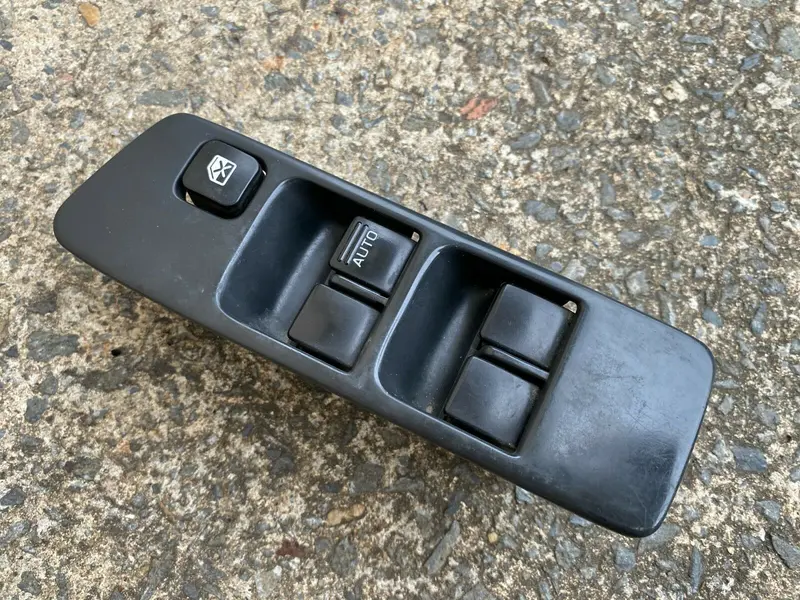 Oem Subaru Forester Sf 01 Interior Electric Main Master Window Control Switch 1