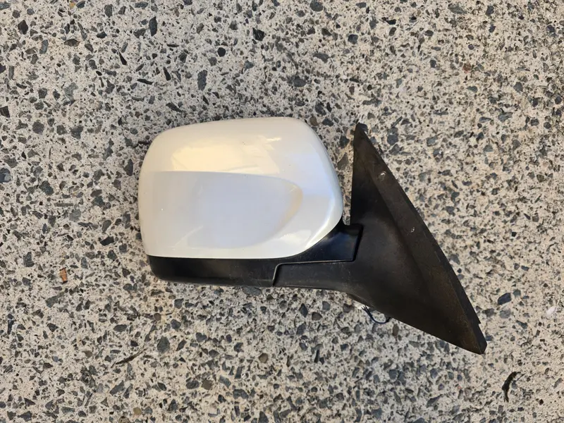Oem Subaru Forester Sh 08 - 10 Factory Right Driver Side View Mirror White 37J 1