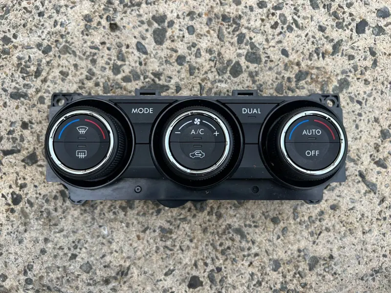 Oem Subaru Forester Sj 2013 -18 Ac Air Con Conditioning Dials Temp Control Panel 1