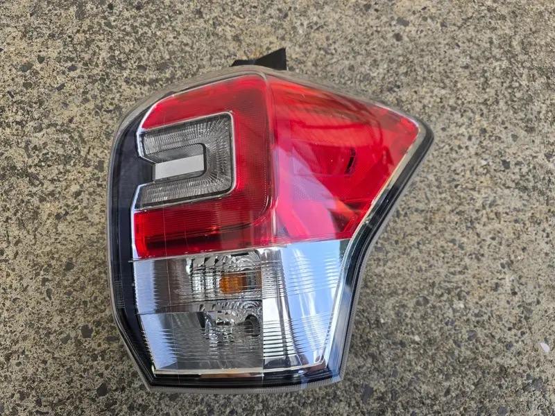 Oem Subaru Forester Sj 2016 - 18 Rear Brake Led Tail Light Right Side Genuine Rh 1