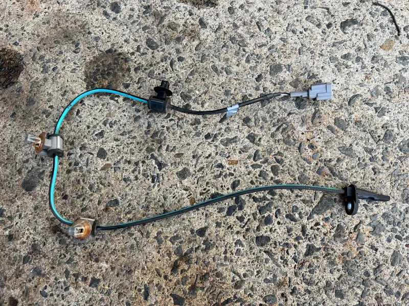 Oem Subaru Forester Sk 2018 - 2021 Abs Speed Sensor Right Rear Passenger Wheel 1