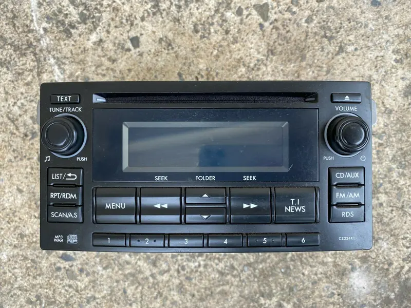 Oem Subaru Impreza 2008 - 2011 Gh G3 Black Stereo Cd Player Head Unit Aux 1
