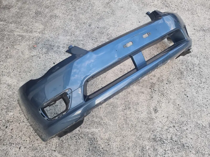 Oem Subaru Liberty Gen 4 03 - 06 Front Bumper Bar Bumperbar Cover Blue 33A 1