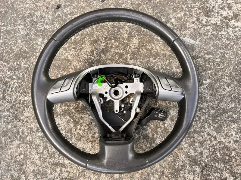 Oem Subaru Tribeca B9 2006 - 2007 Leather Steering Wheel Controls Buttons Luxury 1