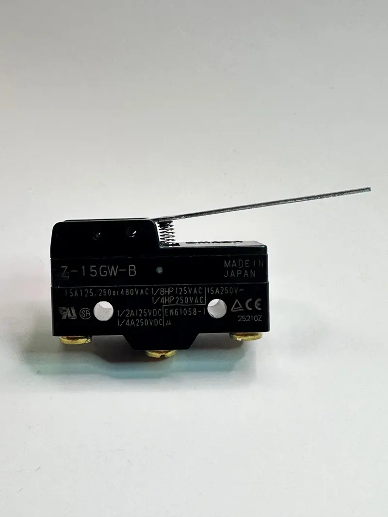 Omron Z-15Gw-B Microswitch Z Series Roller Lever 1
