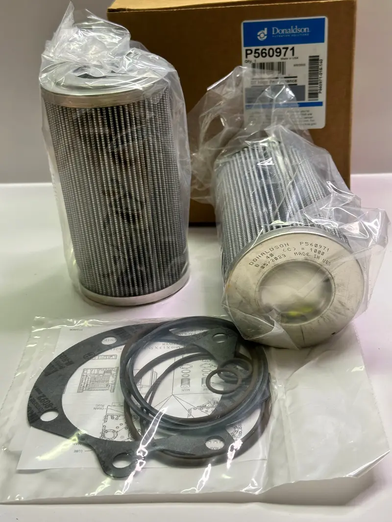P560971 Donaldson Transmission Filter Kit 1