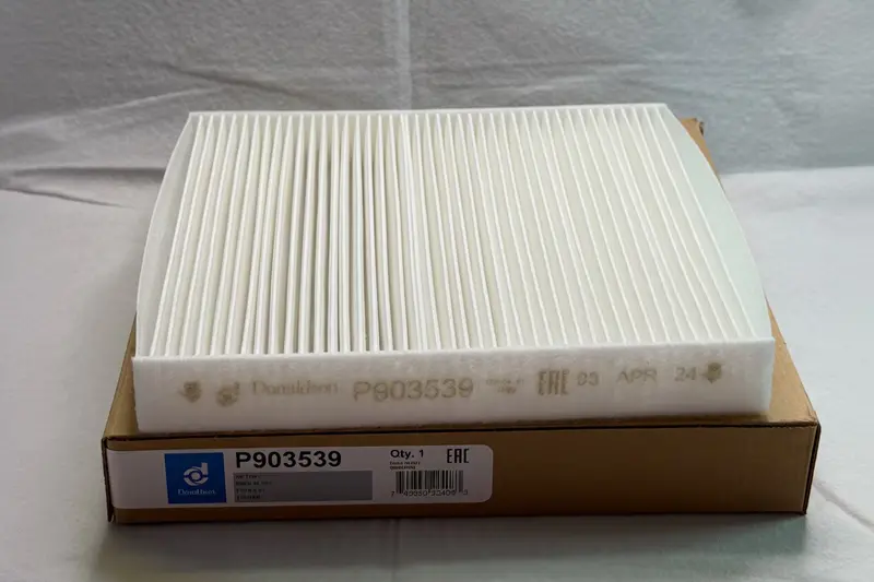 P903539 Donaldson Air Filter, Panel Ventilation 1
